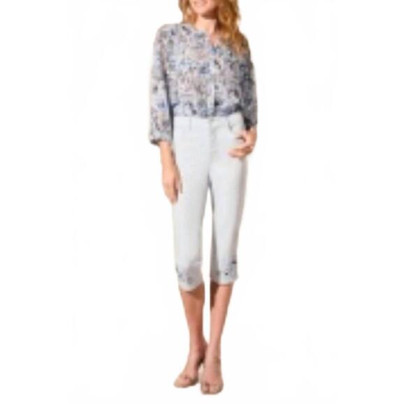 NEW TRIBAL sophia curvy embroidered stretch capri jean in light blue denim